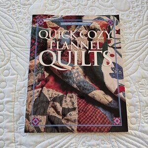 Quick Cozy Flannel Quilts By Leisure Arts 1999 Softcover 48 Pages